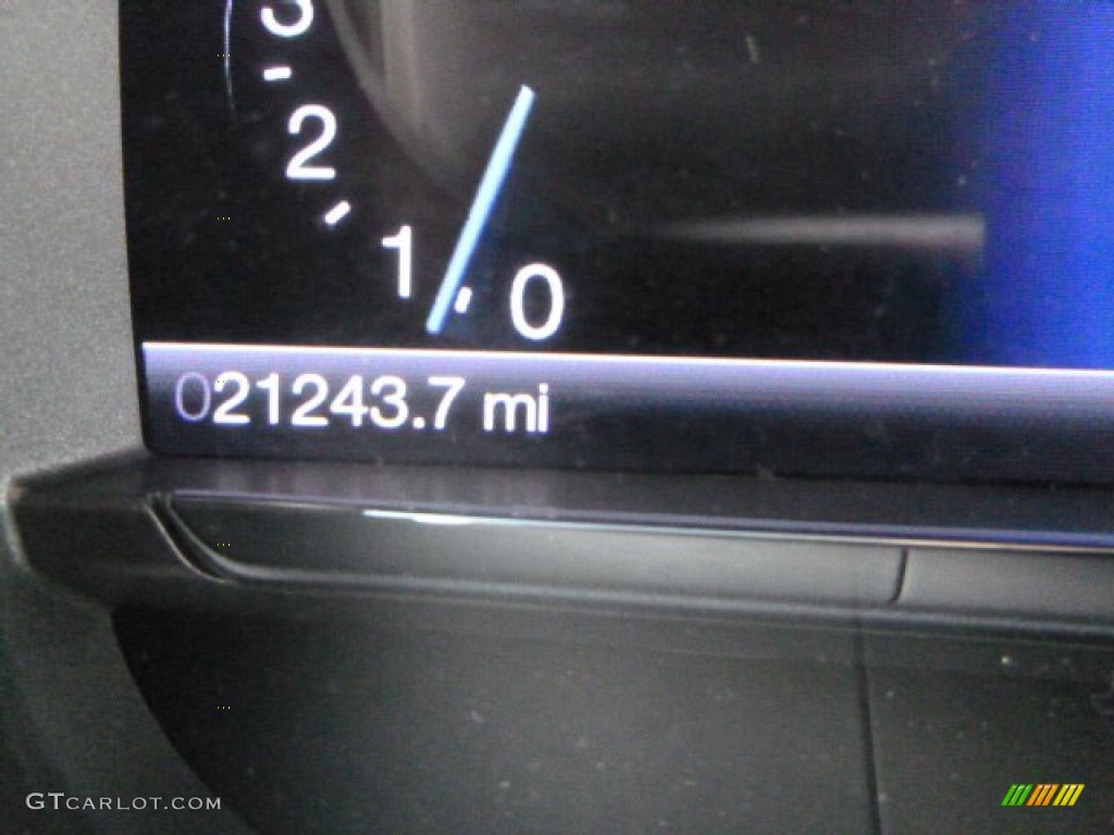 2015 Taurus Limited - Tuxedo Black Metallic / Dune photo #18