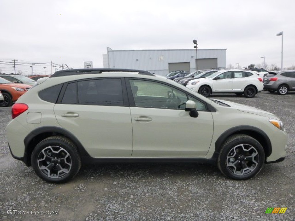2015 XV Crosstrek 2.0i Premium - Desert Khaki / Black photo #2