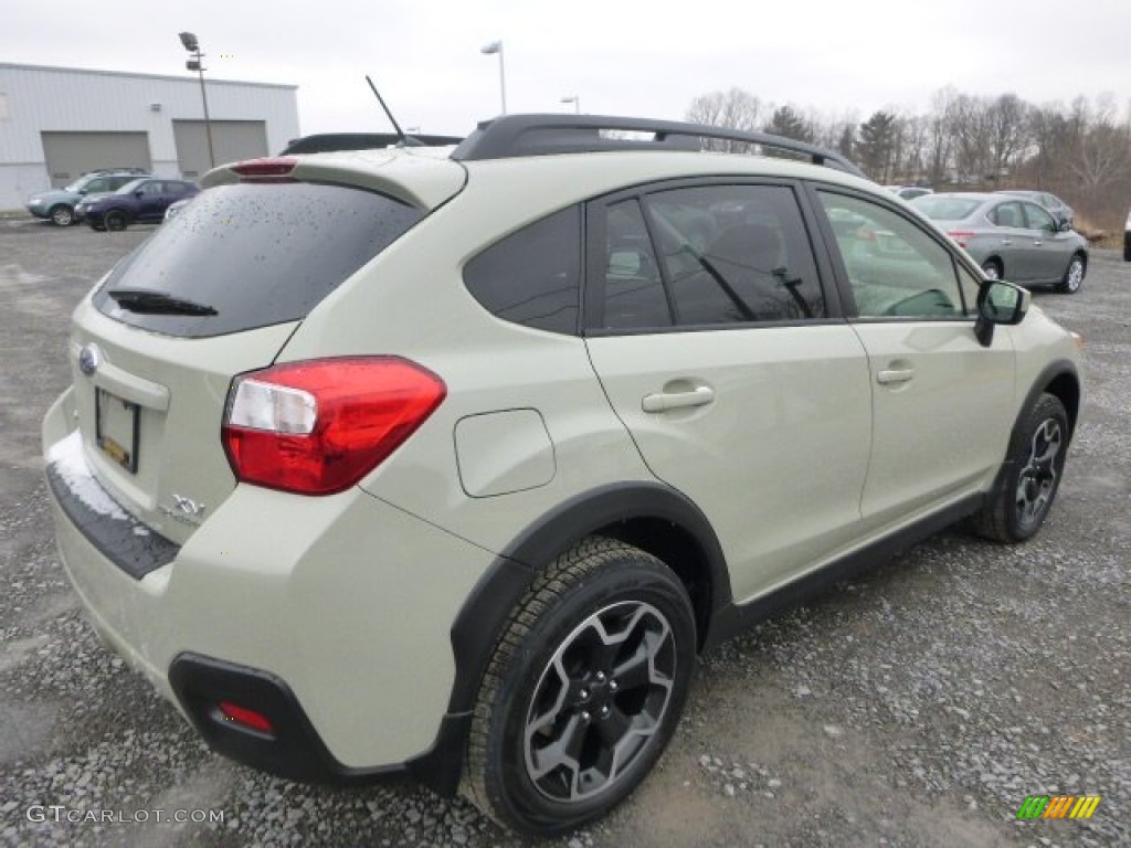 2015 XV Crosstrek 2.0i Premium - Desert Khaki / Black photo #3