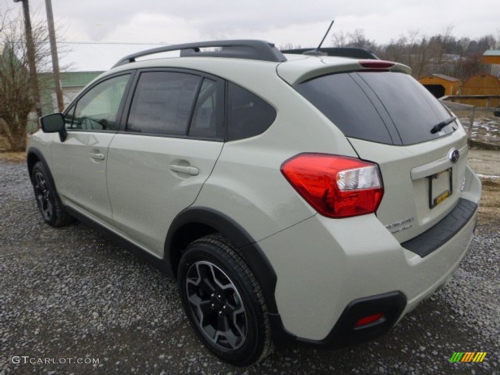 2015 XV Crosstrek 2.0i Premium - Desert Khaki / Black photo #5