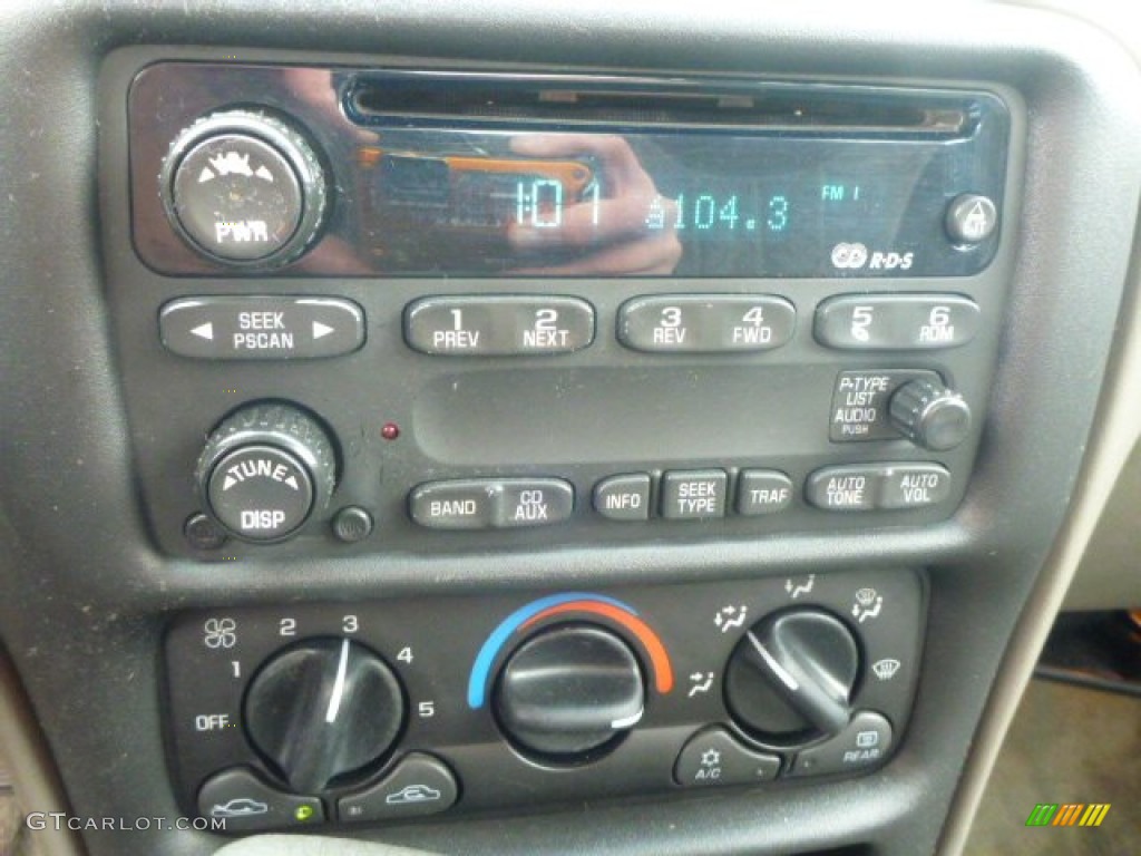 2002 Malibu LS Sedan - Forest Green Metallic / Gray photo #14