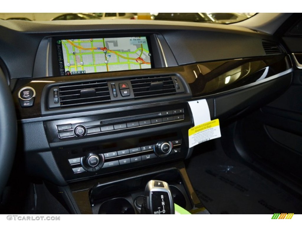 2015 5 Series 528i Sedan - Dark Graphite Metallic / Black photo #7