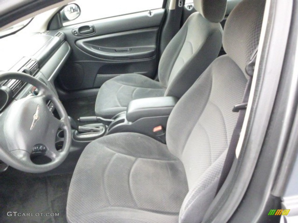 2005 Sebring Sedan - Graphite Metallic / Dark Slate Gray photo #8