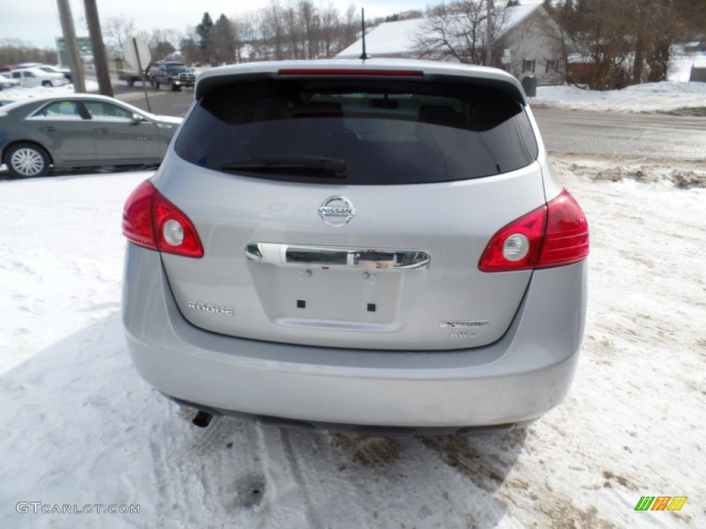 2012 Rogue S AWD - Brilliant Silver / Gray photo #7