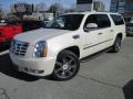 White Diamond Tricoat - Escalade ESV Luxury AWD Photo No. 2