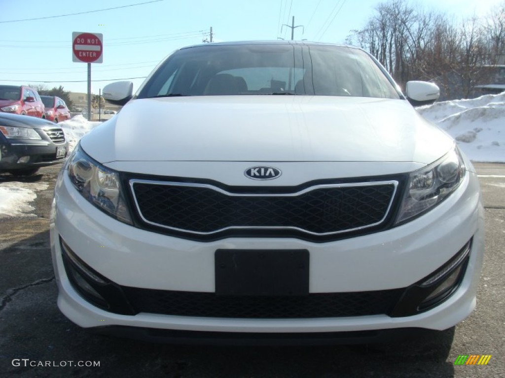 2013 Optima SX - Snow White Pearl / Black photo #2