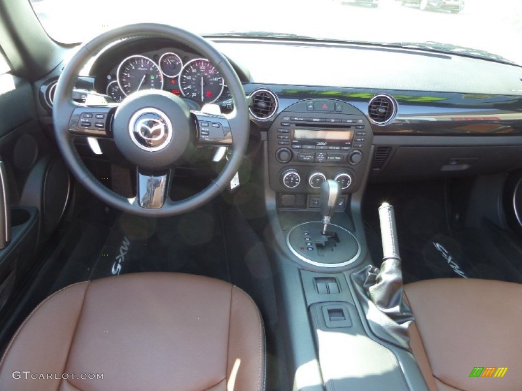 2014 Mazda MX-5 Miata Grand Touring Roadster Dashboard Photos