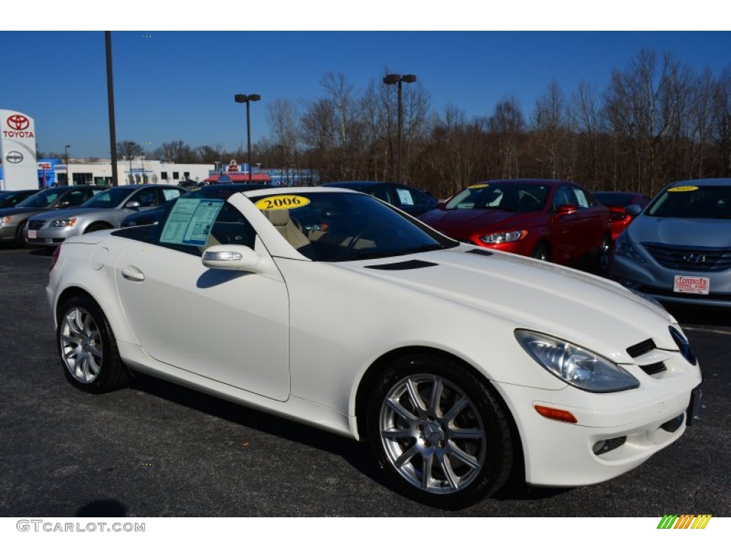 2006 SLK 350 Roadster - Alabaster White / Beige photo #8