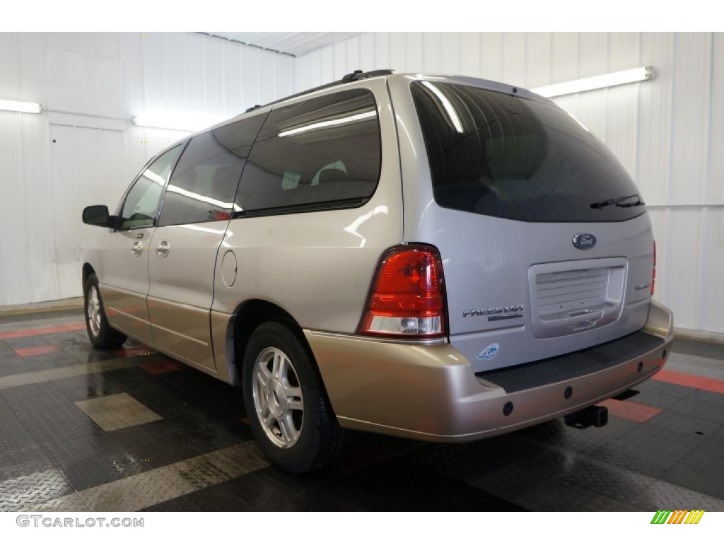 2004 Freestar Limited - Arizona Beige Metallic / Pebble Beige photo #10