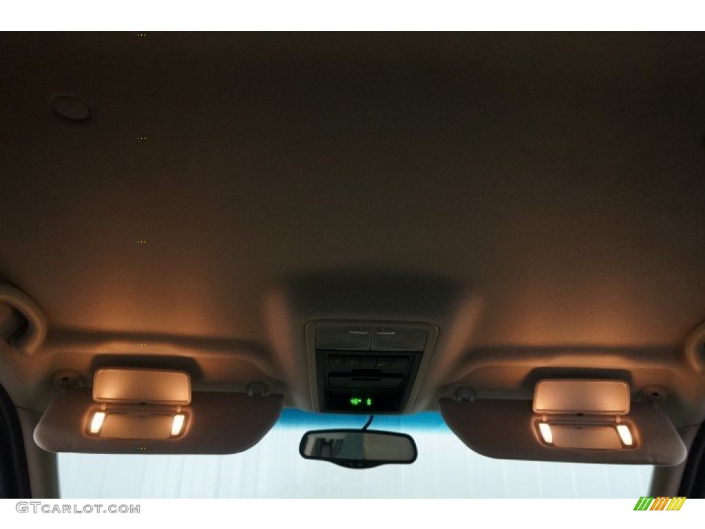 2004 Freestar Limited - Arizona Beige Metallic / Pebble Beige photo #18