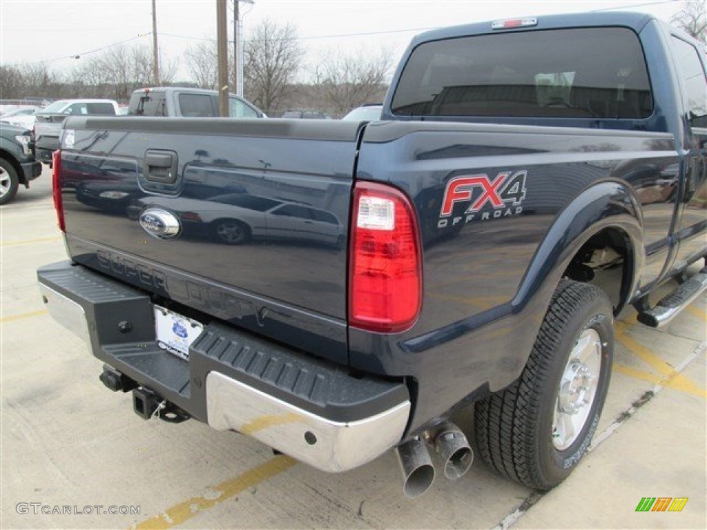 2015 F250 Super Duty XLT Crew Cab 4x4 - Blue Jeans / Steel photo #17