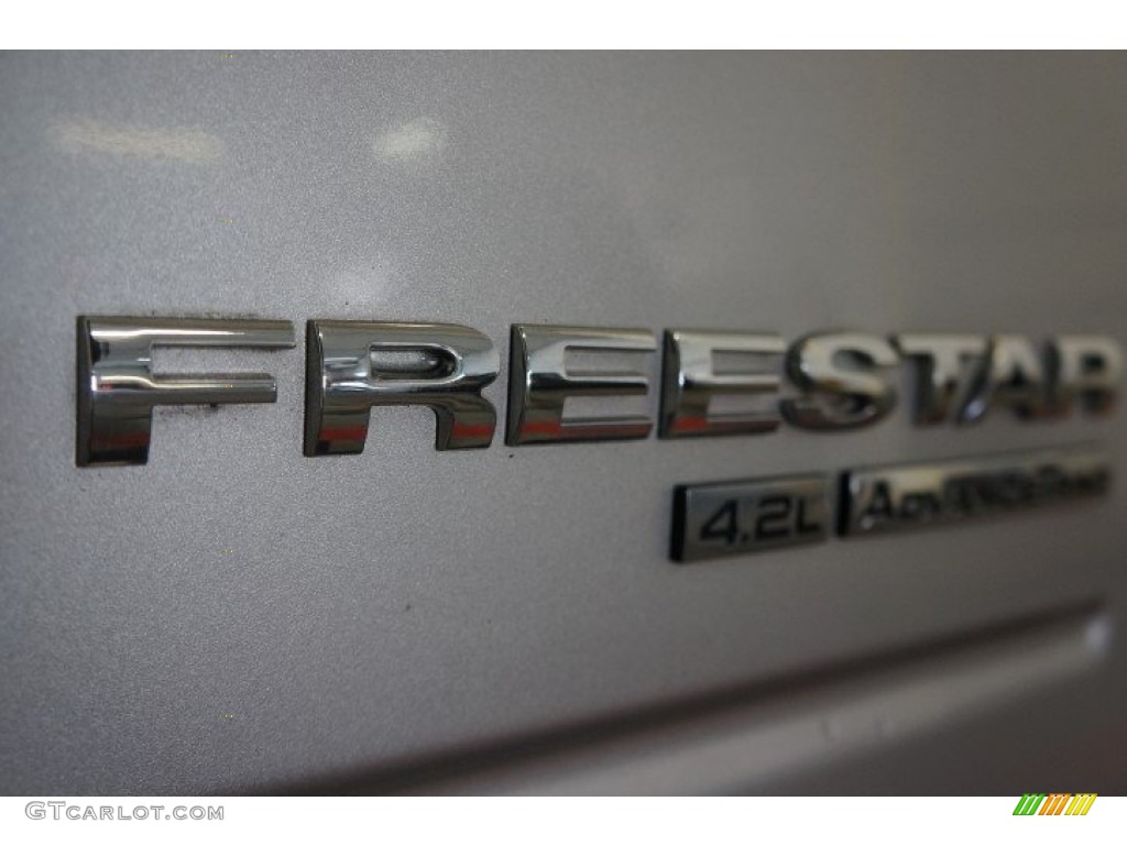 2004 Freestar Limited - Arizona Beige Metallic / Pebble Beige photo #61