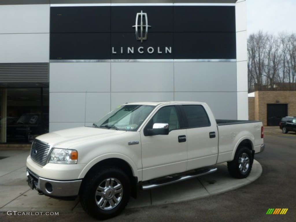 2007 F150 Lariat SuperCrew 4x4 - White Sand Tri-Coat / Tan photo #1