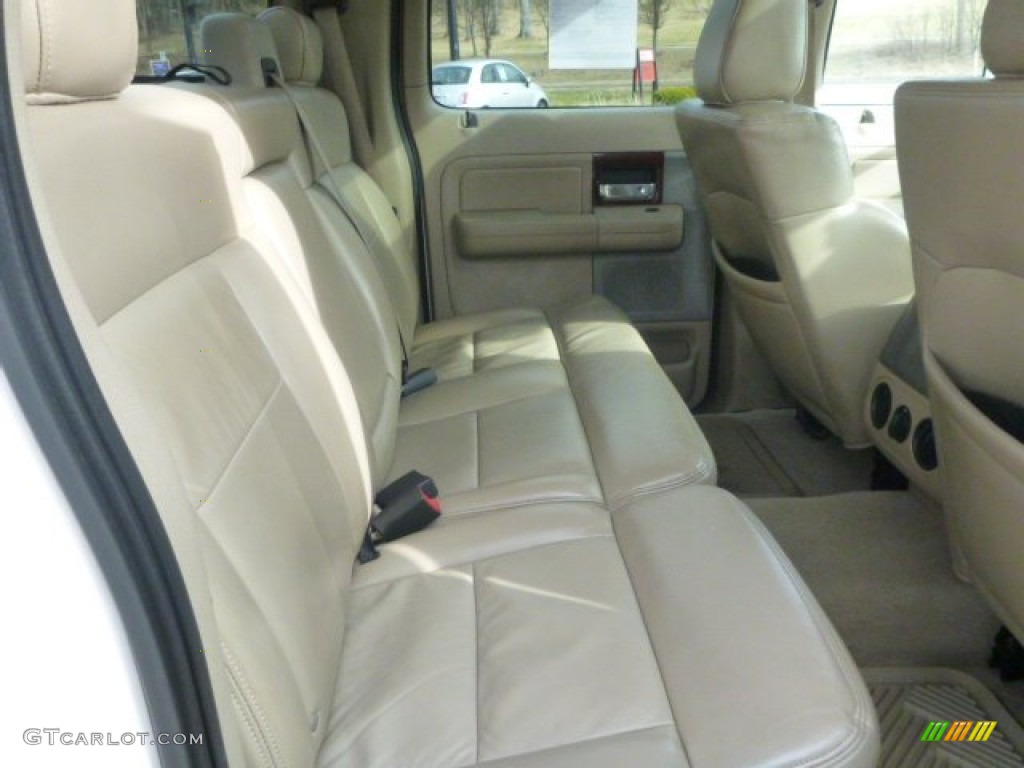 2007 F150 Lariat SuperCrew 4x4 - White Sand Tri-Coat / Tan photo #7