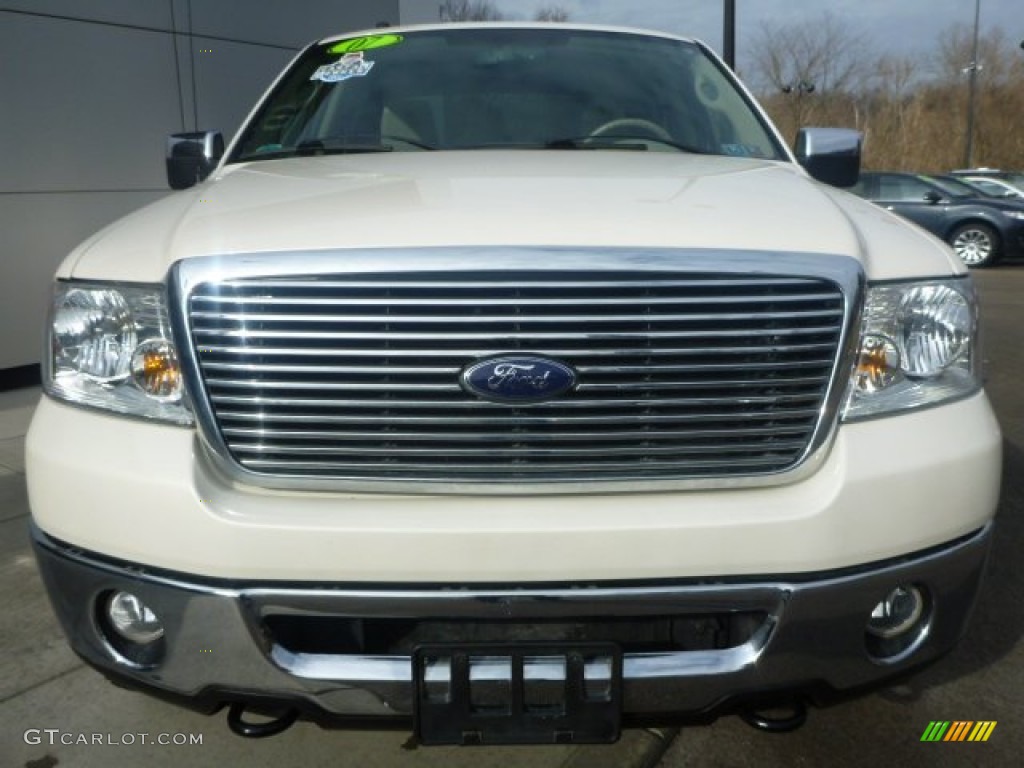 2007 F150 Lariat SuperCrew 4x4 - White Sand Tri-Coat / Tan photo #12