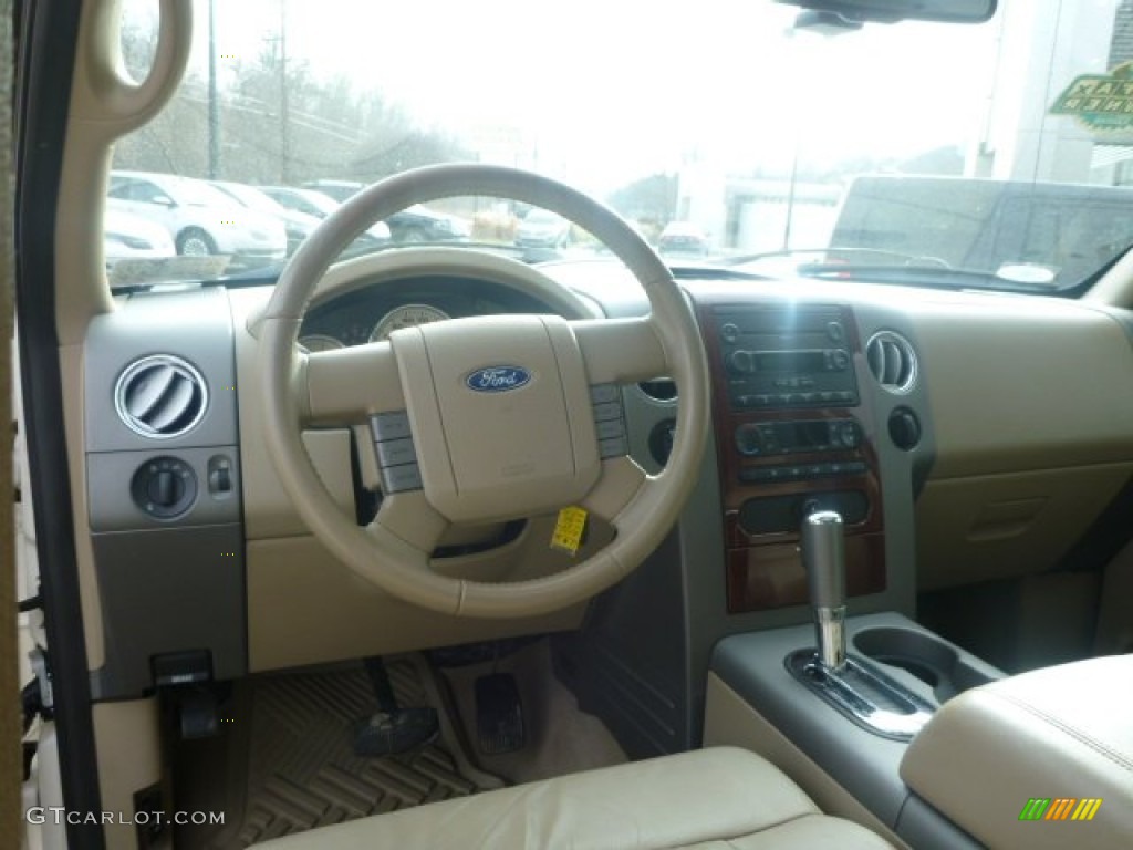 2007 F150 Lariat SuperCrew 4x4 - White Sand Tri-Coat / Tan photo #16