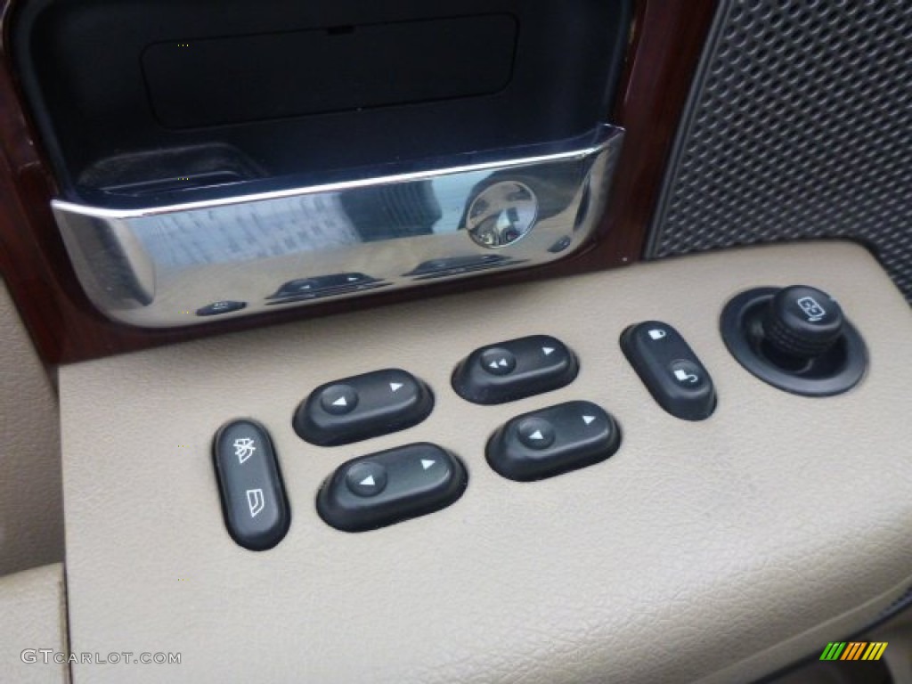 2007 F150 Lariat SuperCrew 4x4 - White Sand Tri-Coat / Tan photo #17