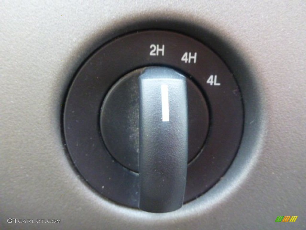 2007 F150 Lariat SuperCrew 4x4 - White Sand Tri-Coat / Tan photo #22