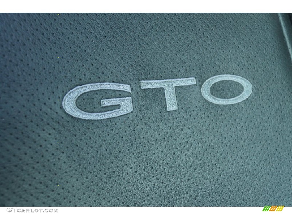 2005 GTO Coupe - Phantom Black Metallic / Black photo #20