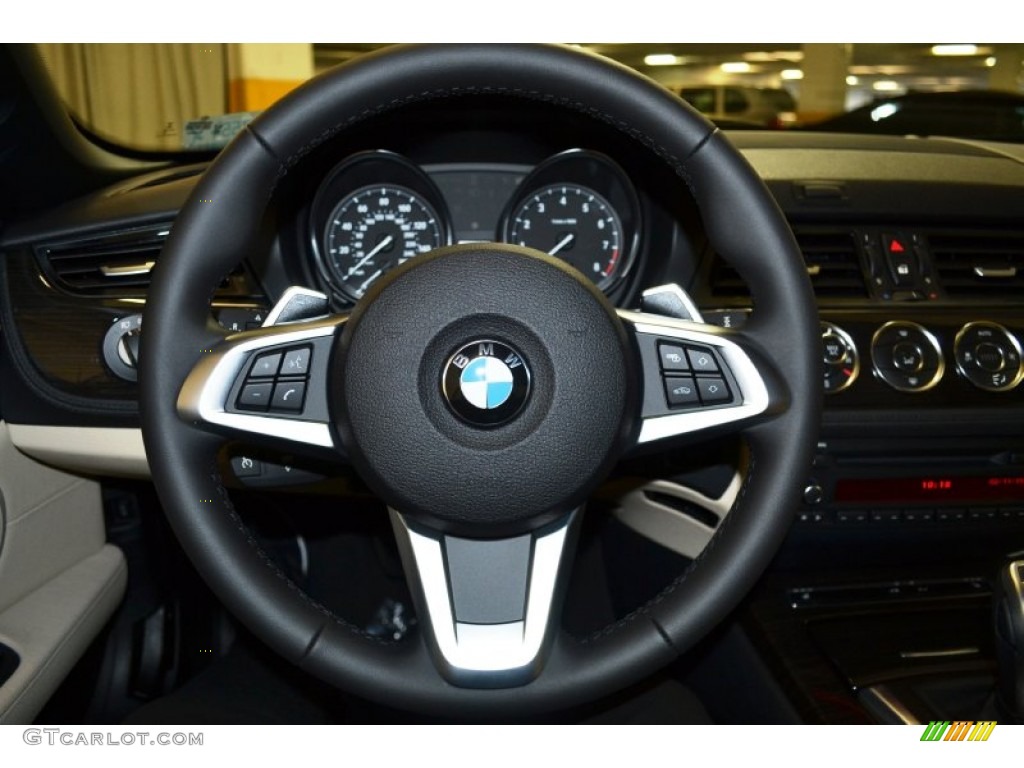 2015 BMW Z4 sDrive28i Canberra Beige Steering Wheel Photo #101481030