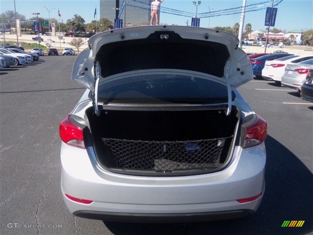 2015 Elantra SE Sedan - Shimmering Air Silver / Black photo #6