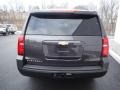 Tungsten Metallic - Suburban LS 4WD Photo No. 7