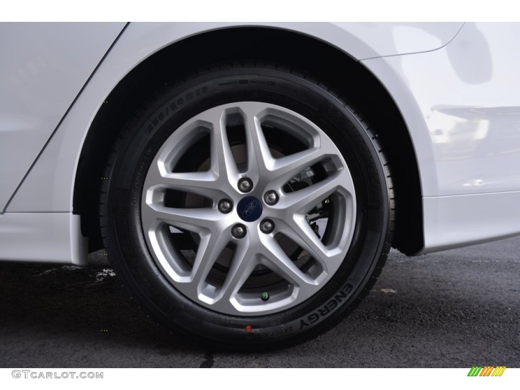 2015 Ford Fusion SE Wheel Photo #101494292