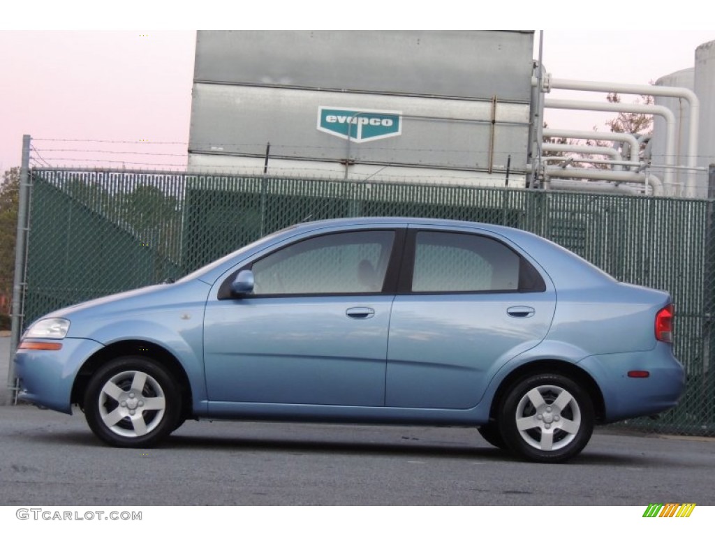 2005 Aveo LS Sedan - Pastel Blue Metallic / Gray photo #11