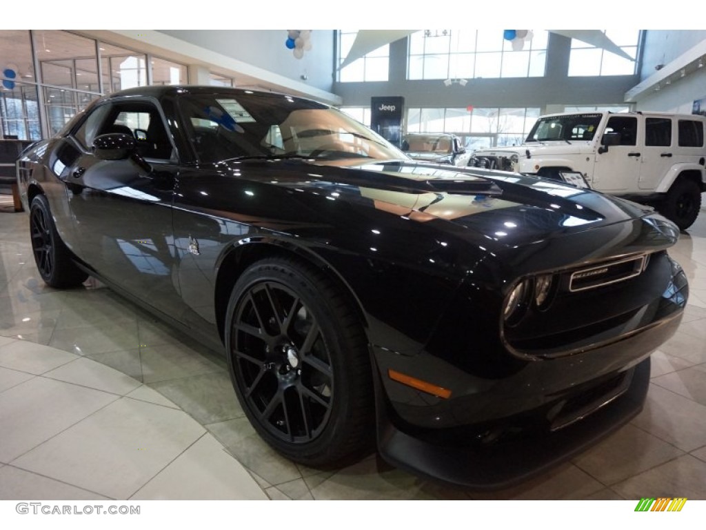 2015 Challenger R/T Scat Pack - Pitch Black / Black photo #4