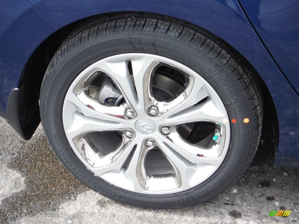 2015 Hyundai Elantra GT Standard Elantra GT Model Wheel Photos