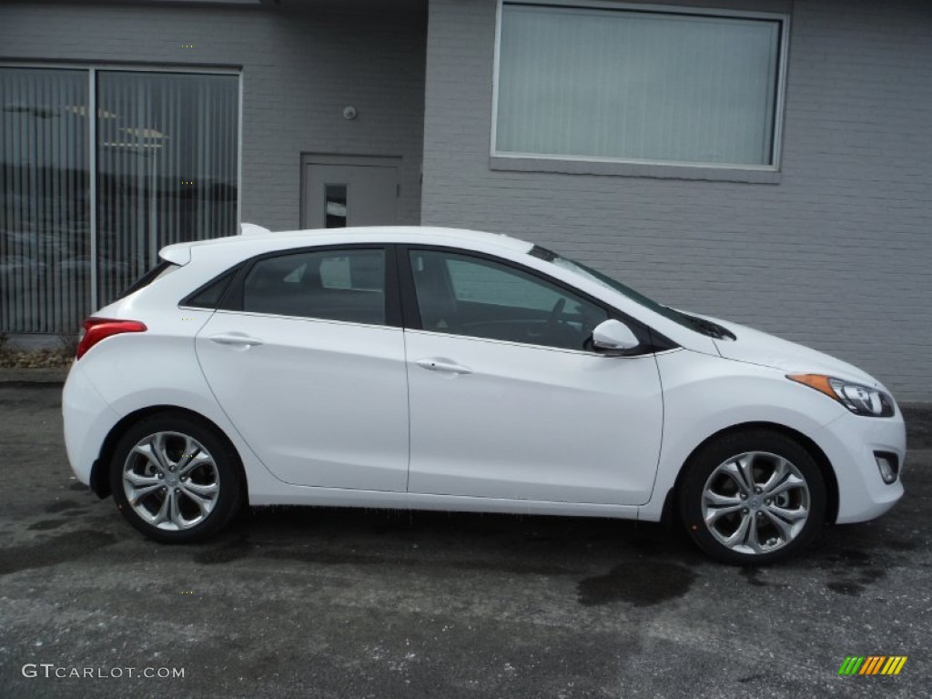 2015 Elantra GT  - Monaco White / Black photo #2