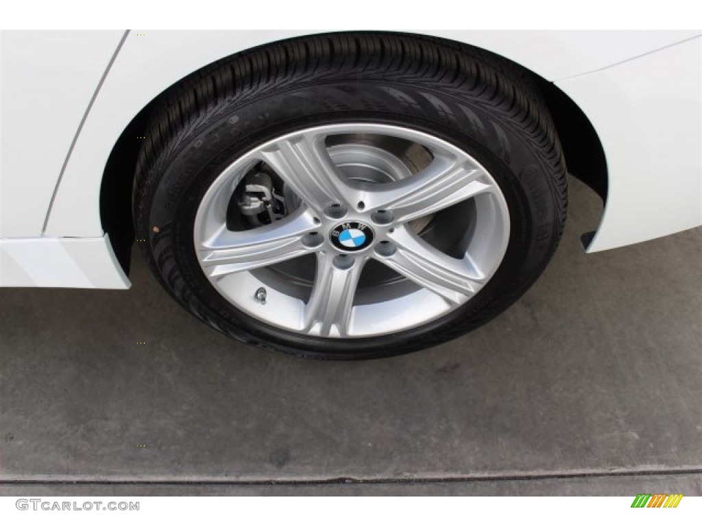 2015 3 Series 320i Sedan - Alpine White / Black photo #4