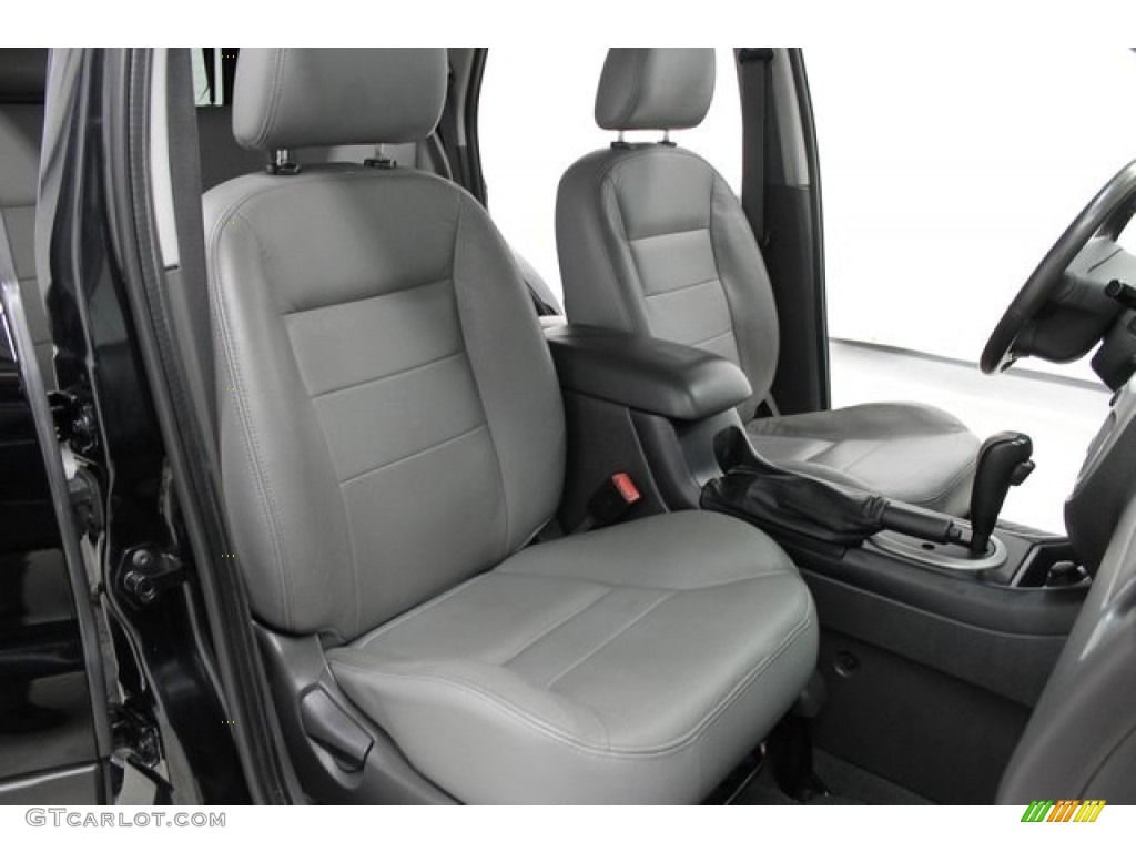 Ebony Black Interior 2006 Ford Escape XLT V6 4WD Photo #101510138