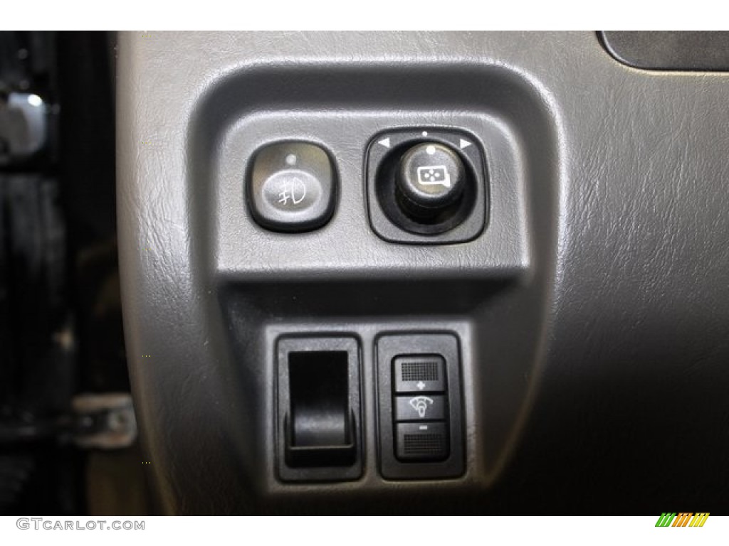 2006 Ford Escape XLT V6 4WD Controls Photo #101510246