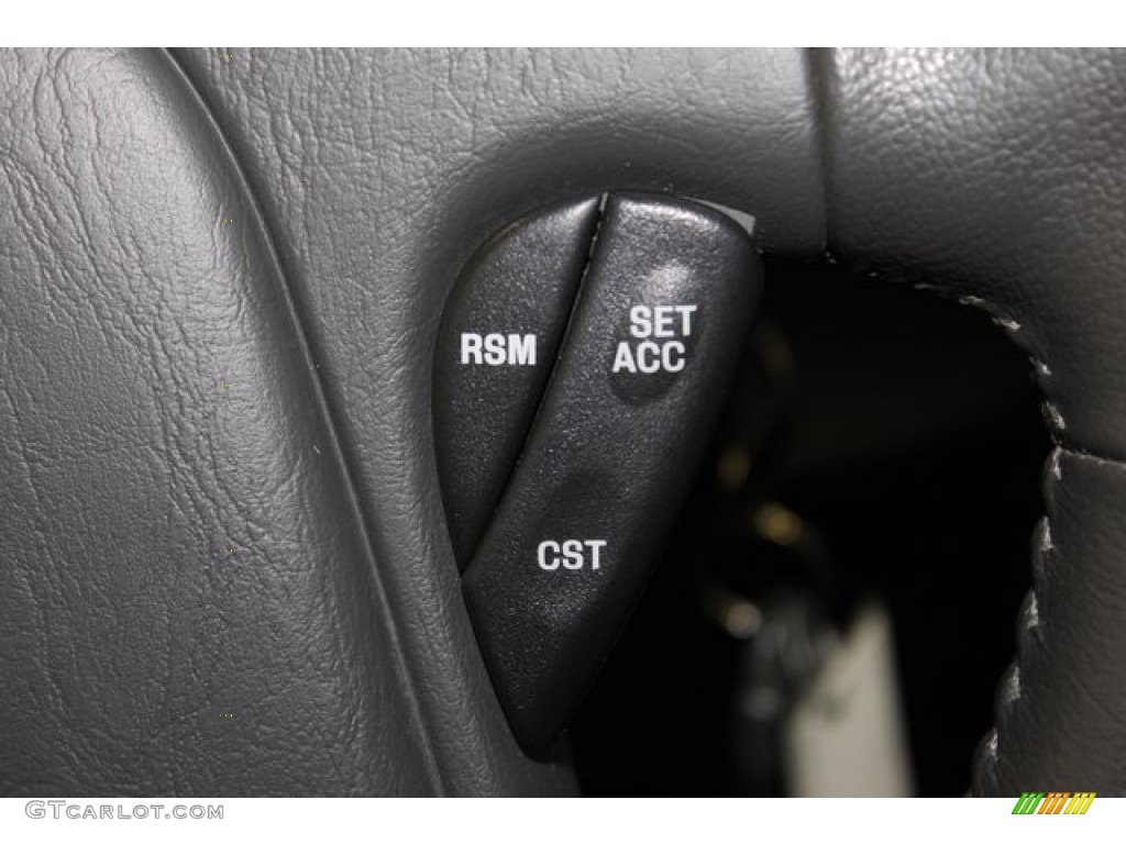 2006 Ford Escape XLT V6 4WD Controls Photo #101510285