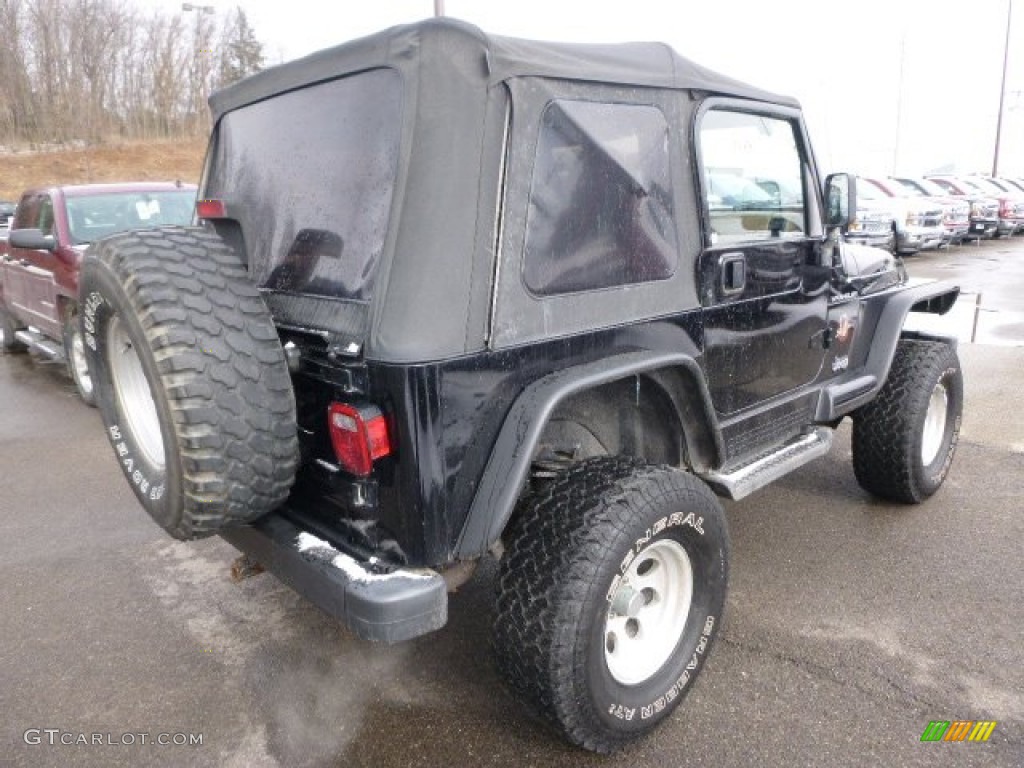 2002 Wrangler Sahara 4x4 - Black / Camel Beige/Dark Green photo #4