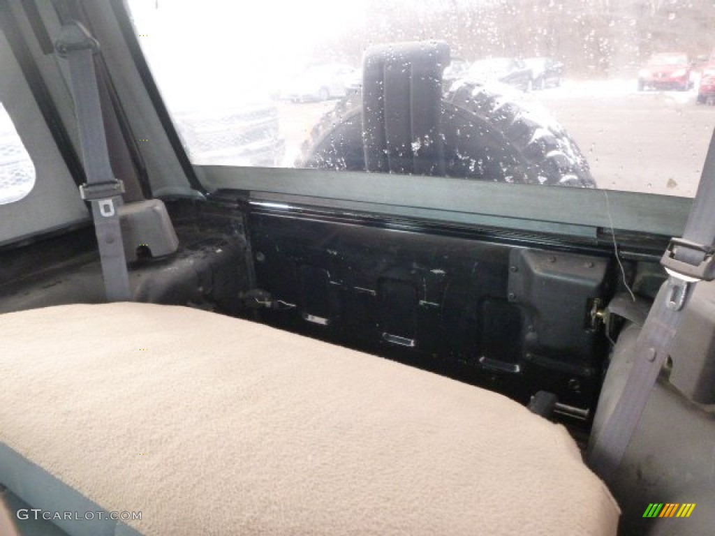 2002 Wrangler Sahara 4x4 - Black / Camel Beige/Dark Green photo #9