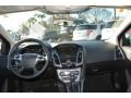 Ingot Silver - Focus Titanium Sedan Photo No. 13