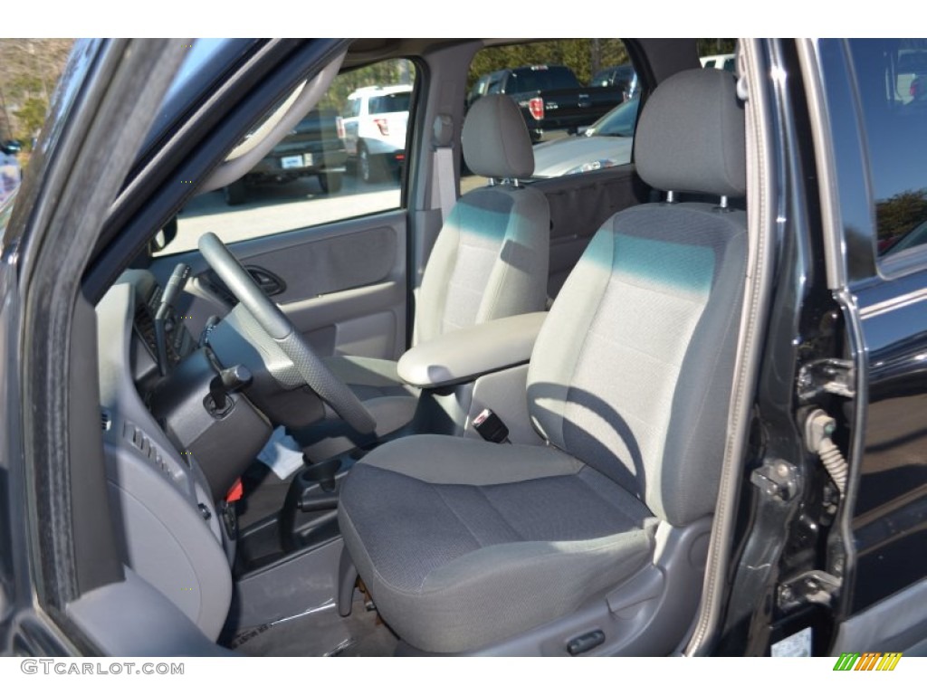 2002 Escape XLT V6 - Black Clearcoat / Medium Graphite photo #15