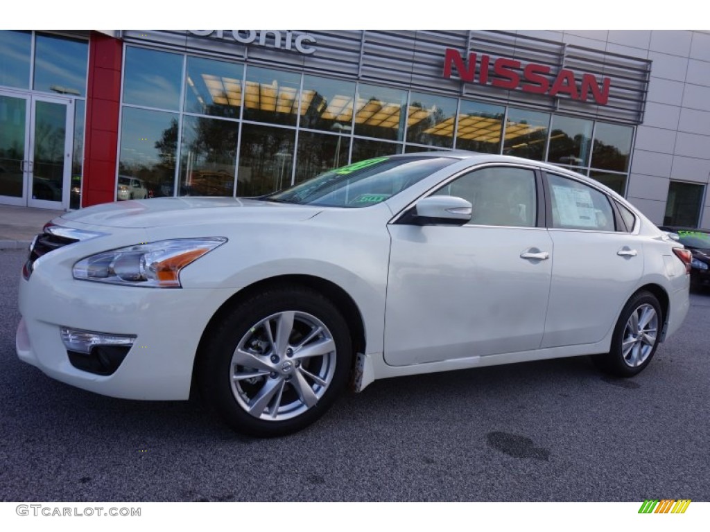 Pearl White Nissan Altima