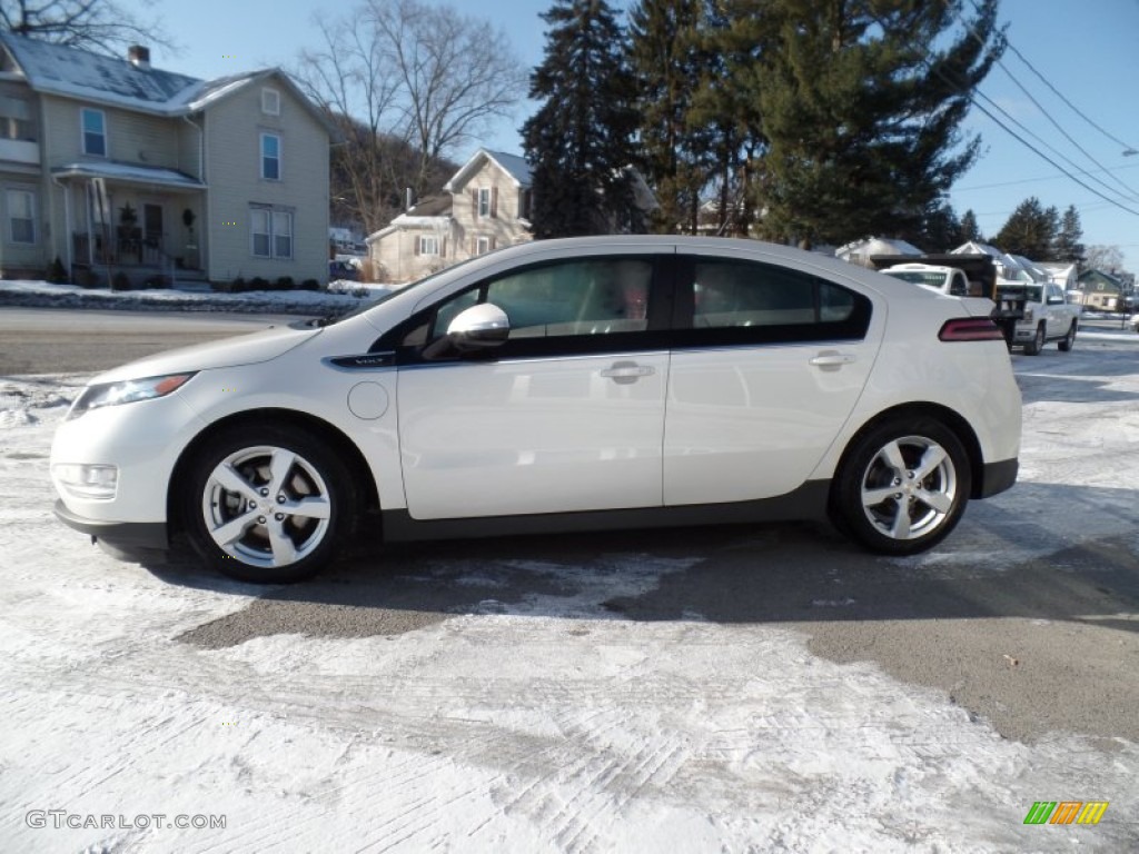 2012 Volt Hatchback - White Diamond Tricoat / Jet Black/Ceramic White Accents photo #1