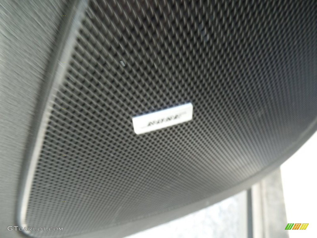 2012 Volt Hatchback - White Diamond Tricoat / Jet Black/Ceramic White Accents photo #25