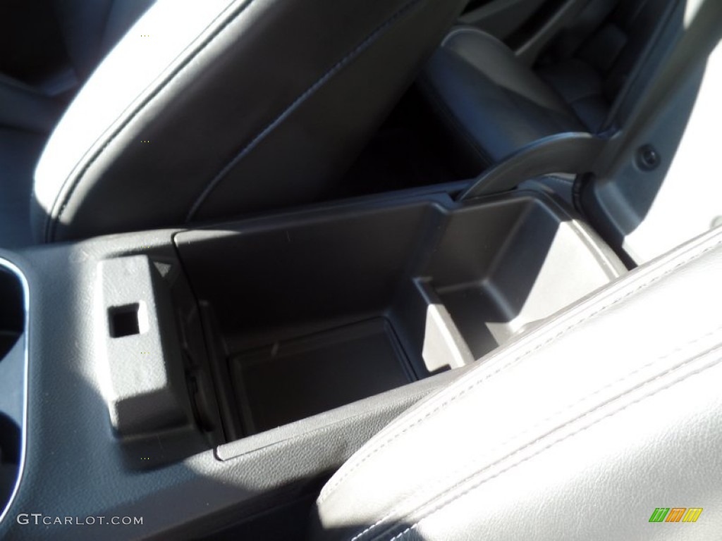 2012 Volt Hatchback - White Diamond Tricoat / Jet Black/Ceramic White Accents photo #27
