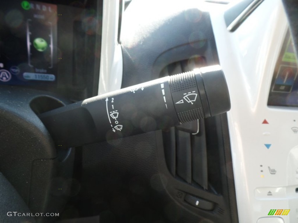 2012 Volt Hatchback - White Diamond Tricoat / Jet Black/Ceramic White Accents photo #42