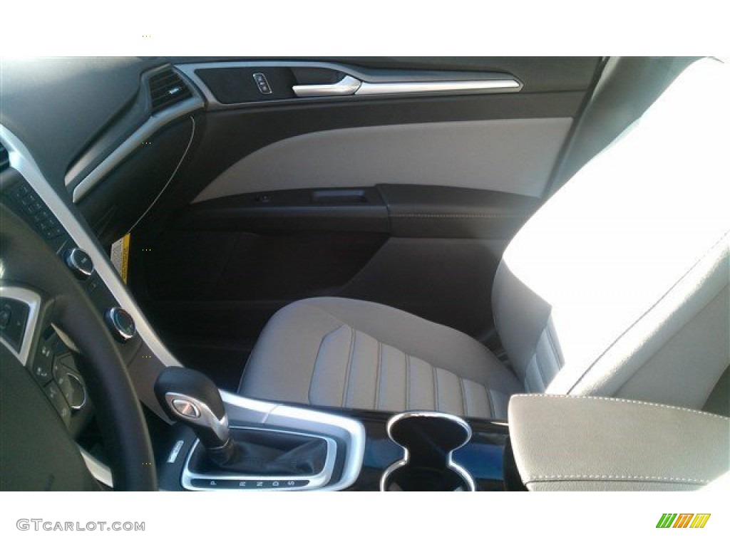 2015 Fusion S - Deep Impact Blue Metallic / Earth Gray photo #15