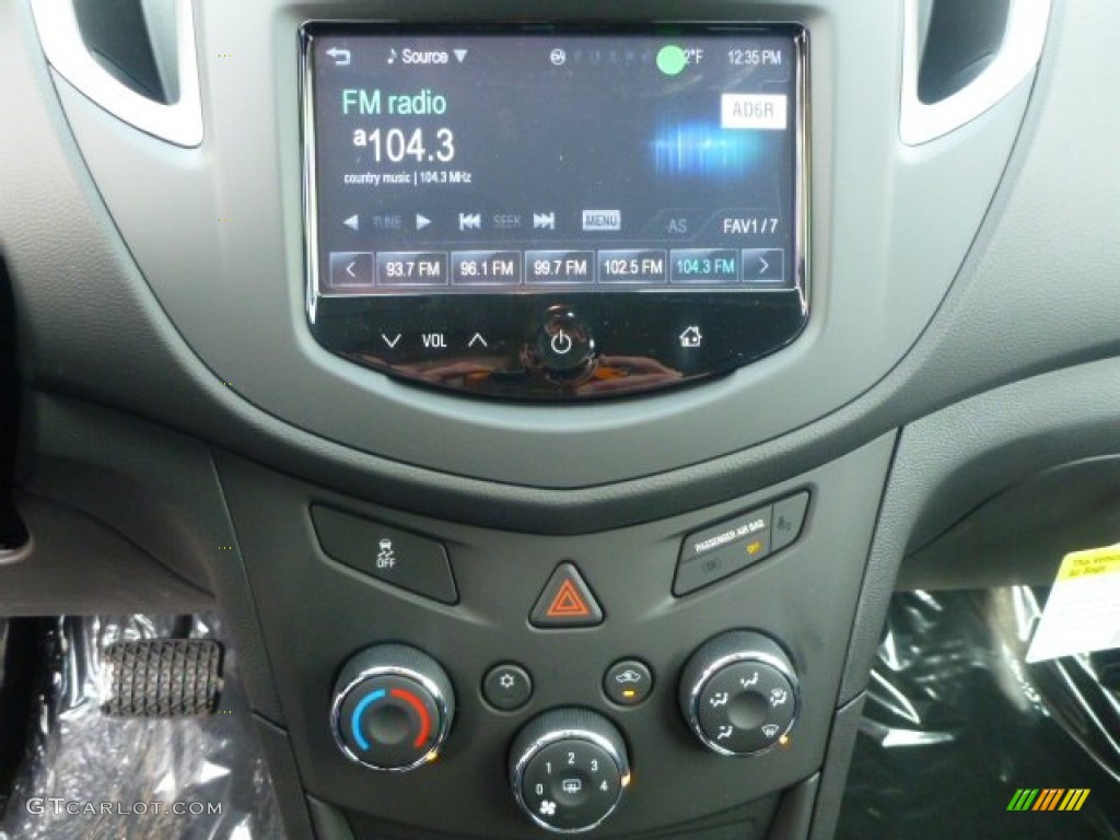 2015 Trax LS AWD - Ruby Red Metallic / Jet Black photo #19