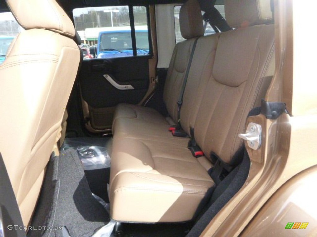 2015 Wrangler Unlimited Sahara 4x4 - Copper Brown Pearl / Black/Dark Saddle photo #14