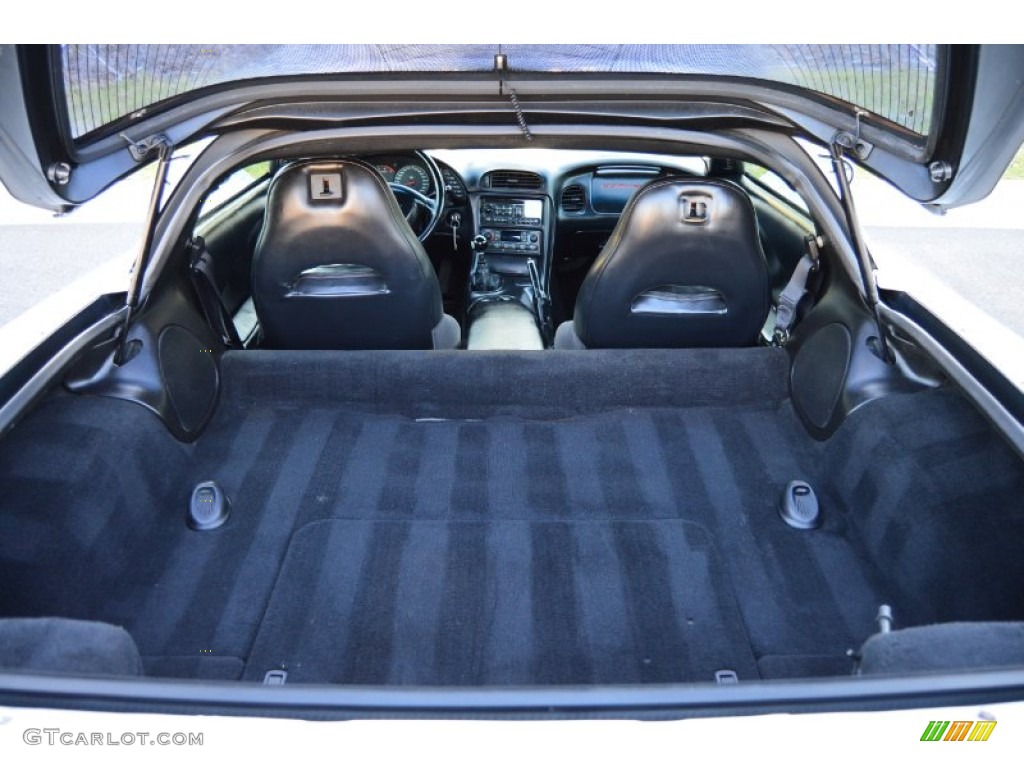 1997 Chevrolet Corvette Coupe Trunk Photo #101540737