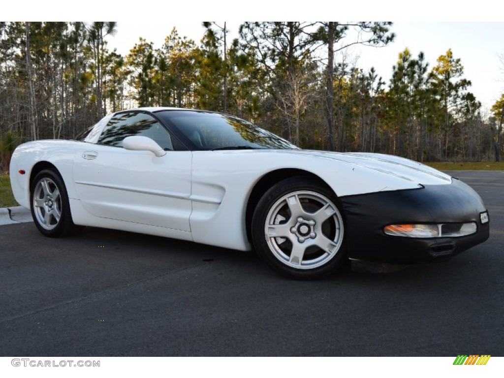 Arctic White 1997 Chevrolet Corvette Coupe Exterior Photo #101540839