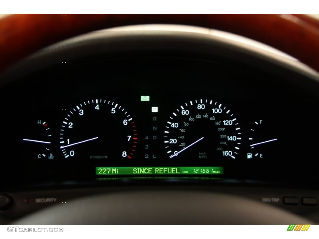 1999 Lexus LS 400 Gauges Photos